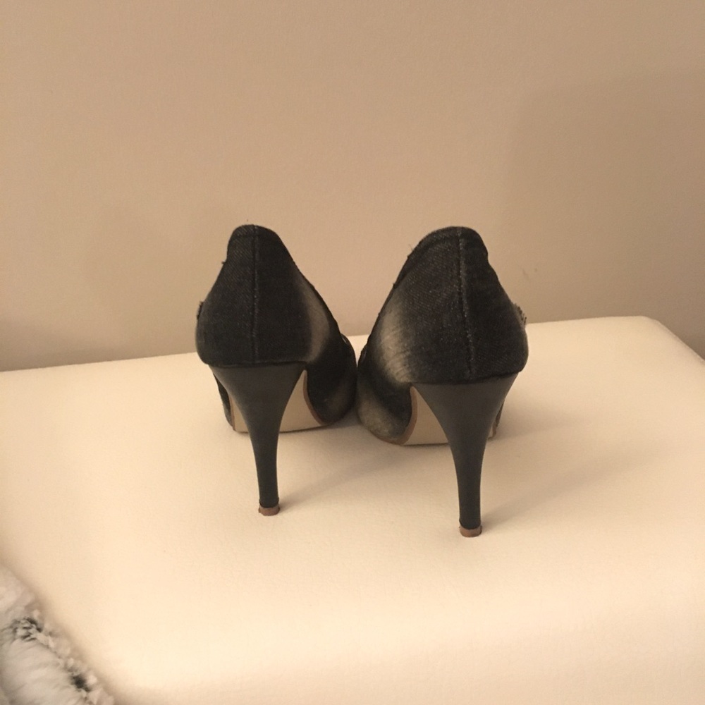 Licean heels for best offer ❣️
